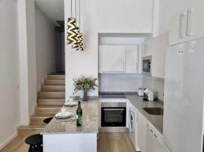 Apartamentos RG Hospital Valme Seville